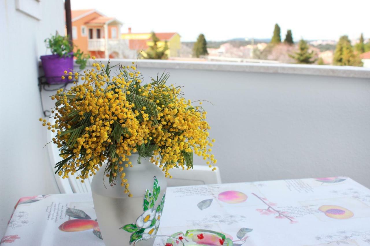 Apartment Nela Vinkuran Bagian luar foto