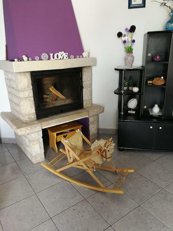 Apartment Nela Vinkuran Bagian luar foto